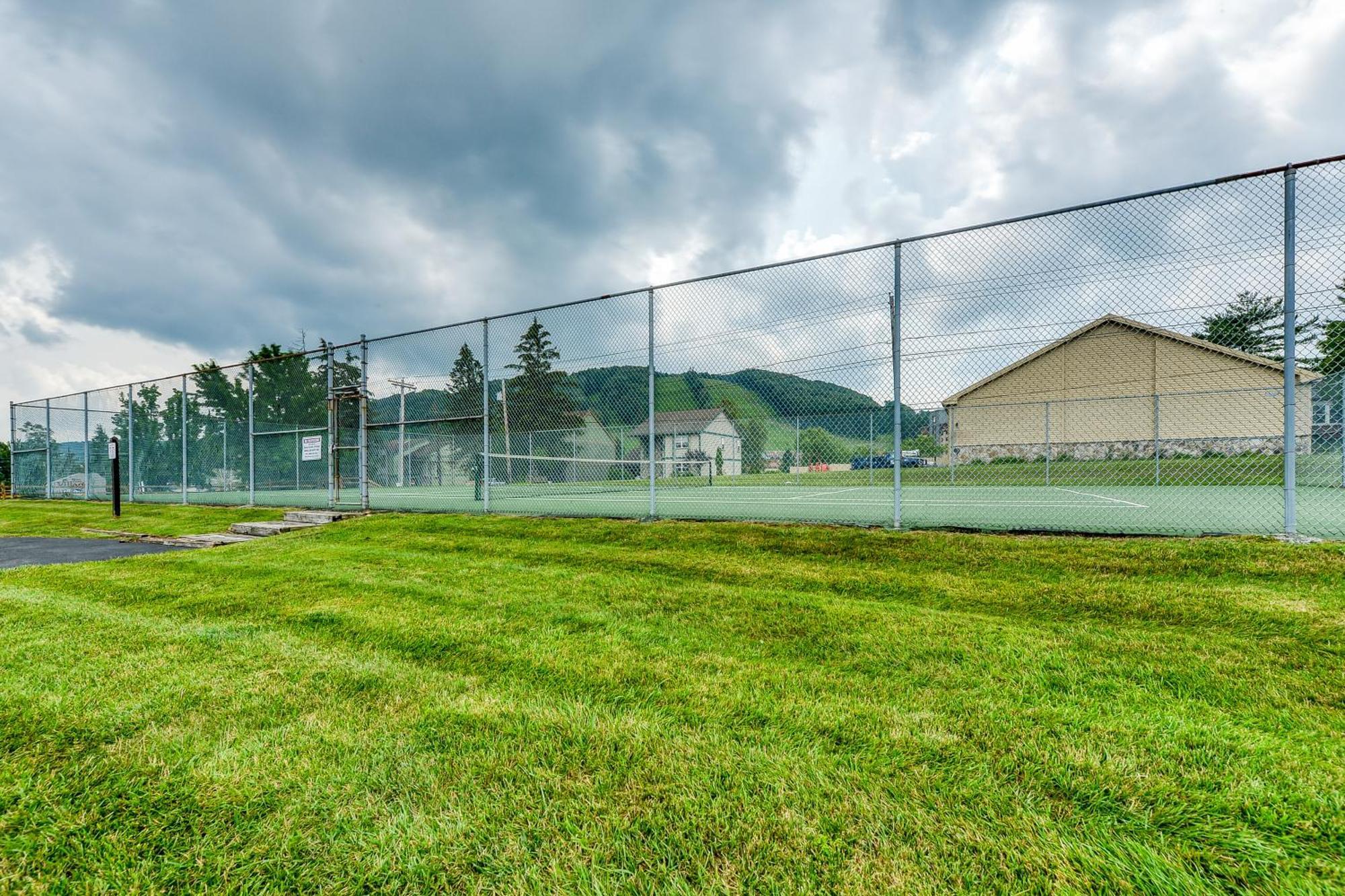 Deep Creek Village McHenry Δωμάτιο φωτογραφία